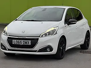 Used 2016 Peugeot 208 GT Line White - Interior and Exterior details 4