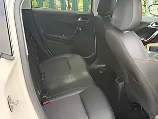 Used 2016 Peugeot 208 GT Line White - Interior and Exterior details 18