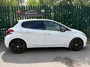 Used 2016 Peugeot 208 GT Line White - Interior and Exterior details 7