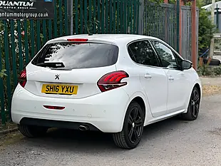 Used 2016 Peugeot 208 GT Line White - Interior and Exterior details 9
