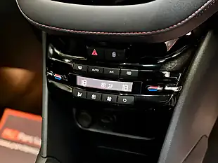 Used 2016 Peugeot 208 Prestige Red - Interior and Exterior details 20
