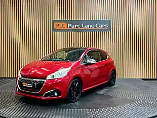 Used 2016 Peugeot 208 Prestige Red - Interior and Exterior details 7