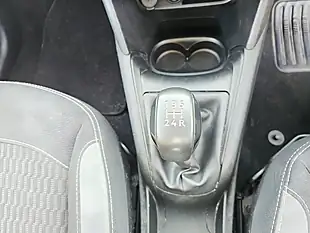 Used 2016 Peugeot 208 Xs Orange - Interior and Exterior details 11