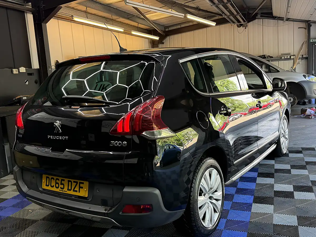 Used 2016 Peugeot 3008 Active Black - Interior and Exterior details 5
