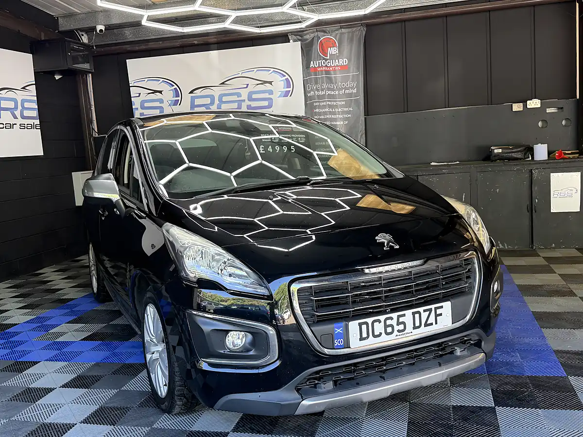 Used 2016 Peugeot 3008 Active Black - Interior and Exterior details 9