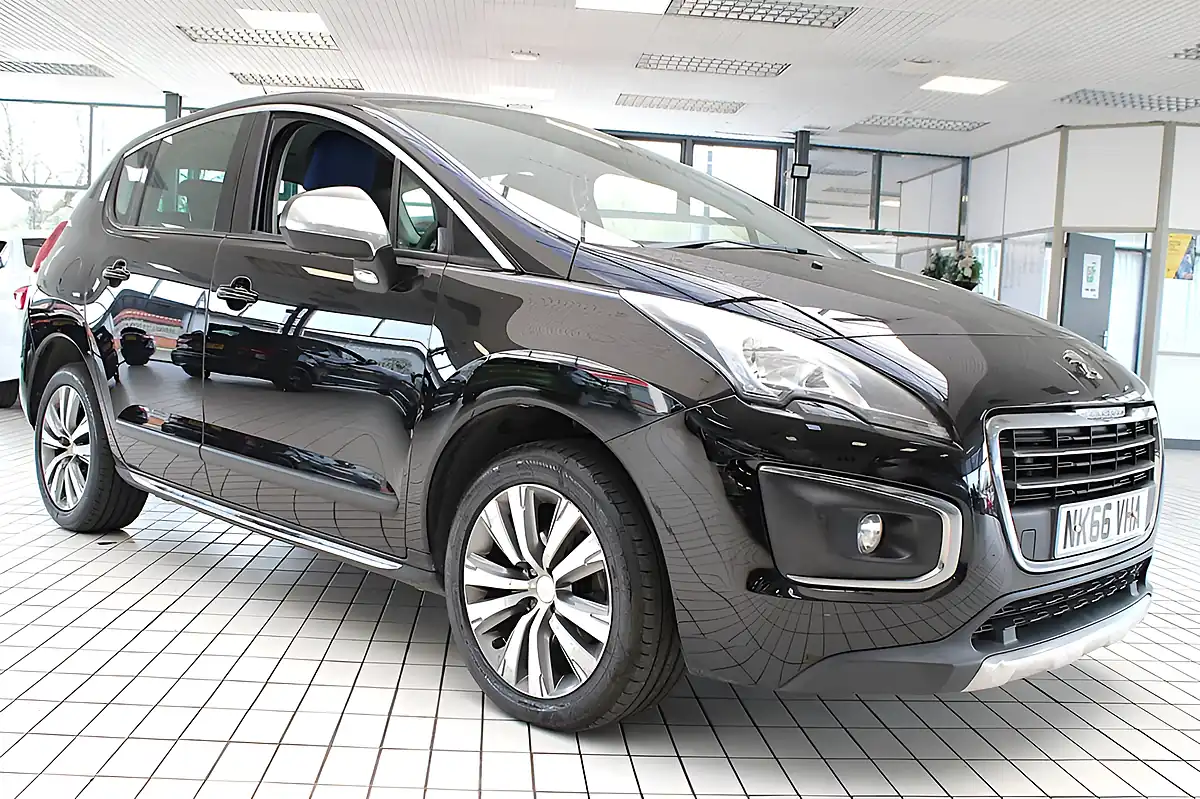Used 2016 Peugeot 3008 Active Black - Interior and Exterior details 10