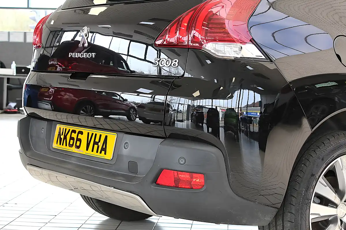 Used 2016 Peugeot 3008 Active Black - Interior and Exterior details 13