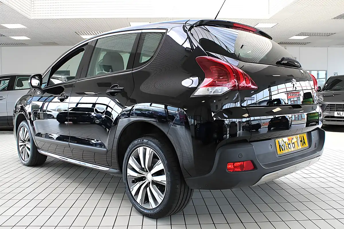 Used 2016 Peugeot 3008 Active Black - Interior and Exterior details 17