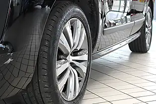 Used 2016 Peugeot 3008 Active Black - Interior and Exterior details 6
