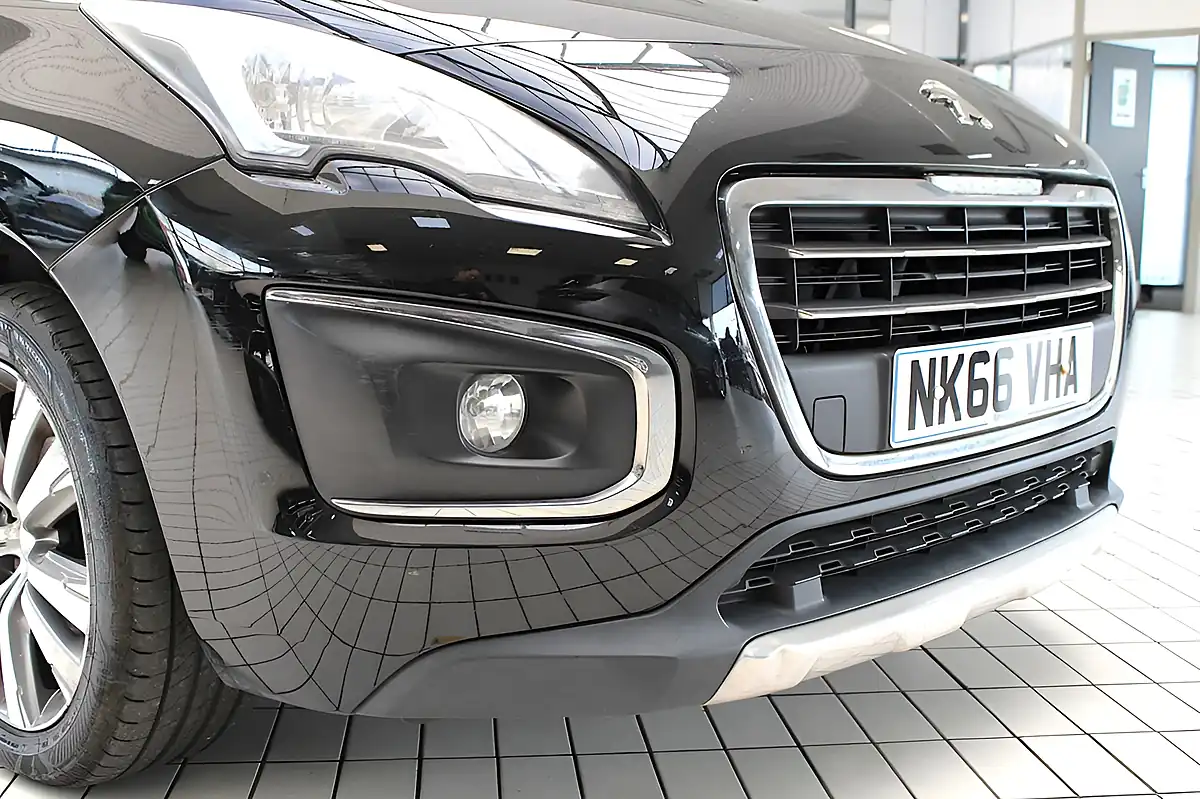 Used 2016 Peugeot 3008 Active Black - Interior and Exterior details 9