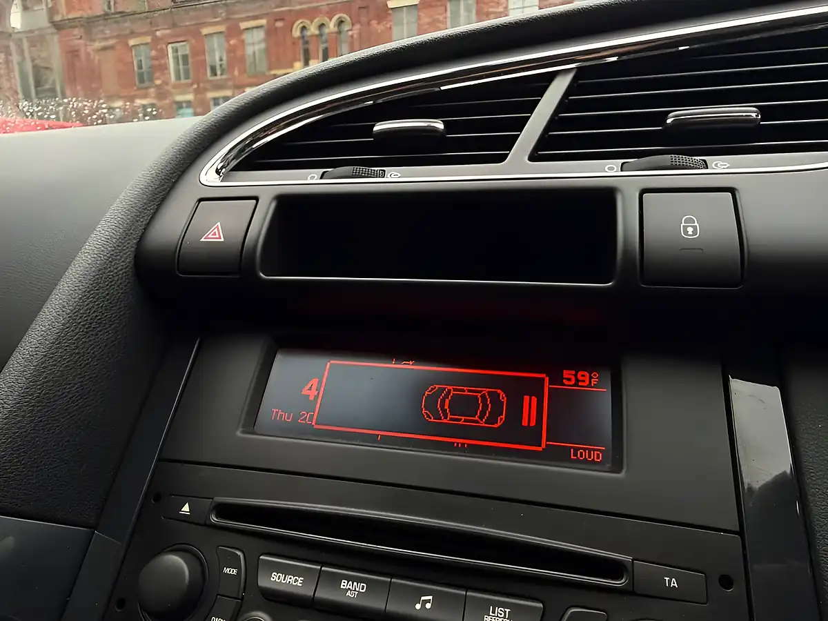 Used 2016 Peugeot 3008 Active Grey - Interior and Exterior details 18