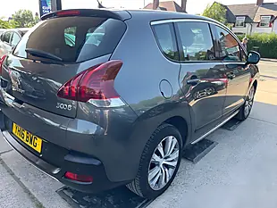 Used 2016 Peugeot 3008 Active Grey - Interior and Exterior details 16