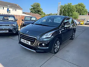 Used 2016 Peugeot 3008 Active Grey - Interior and Exterior details 4
