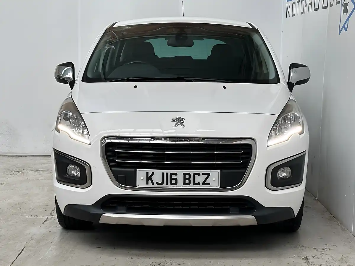 Used 2016 Peugeot 3008 Active White - Interior and Exterior details 2