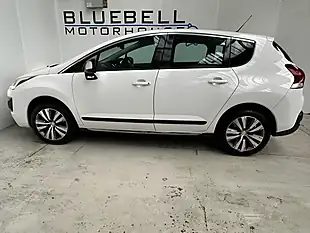 Used 2016 Peugeot 3008 Active White - Interior and Exterior details 8