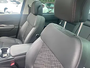 Used 2016 Peugeot 3008 Allure Black - Interior and Exterior details 19