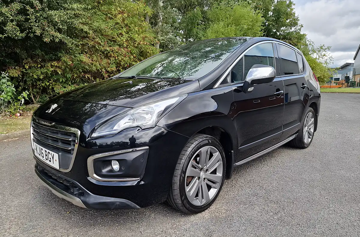 Used 2016 Peugeot 3008 Allure Black - Interior and Exterior details 20