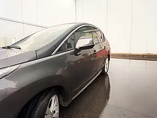 Used 2016 Peugeot 3008 Allure Grey - Interior and Exterior details 11