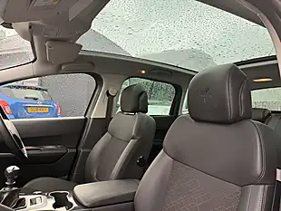 Used 2016 Peugeot 3008 Allure Grey - Interior and Exterior details 14