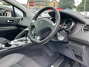 Used 2016 Peugeot 3008 Allure Grey - Interior and Exterior details 10