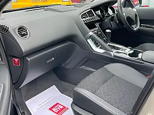 Used 2016 Peugeot 3008 Allure Grey - Interior and Exterior details 13