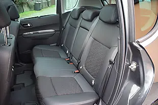 Used 2016 Peugeot 3008 Allure Grey - Interior and Exterior details 12