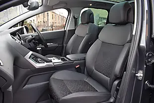Used 2016 Peugeot 3008 Allure Grey - Interior and Exterior details 13