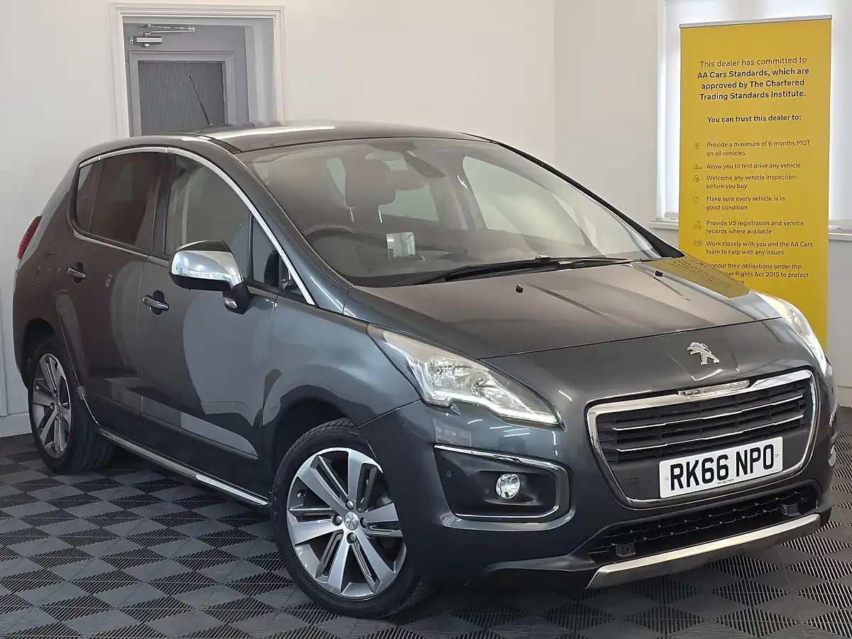 Used 2016 Peugeot 3008 Allure Grey - Interior and Exterior details 3