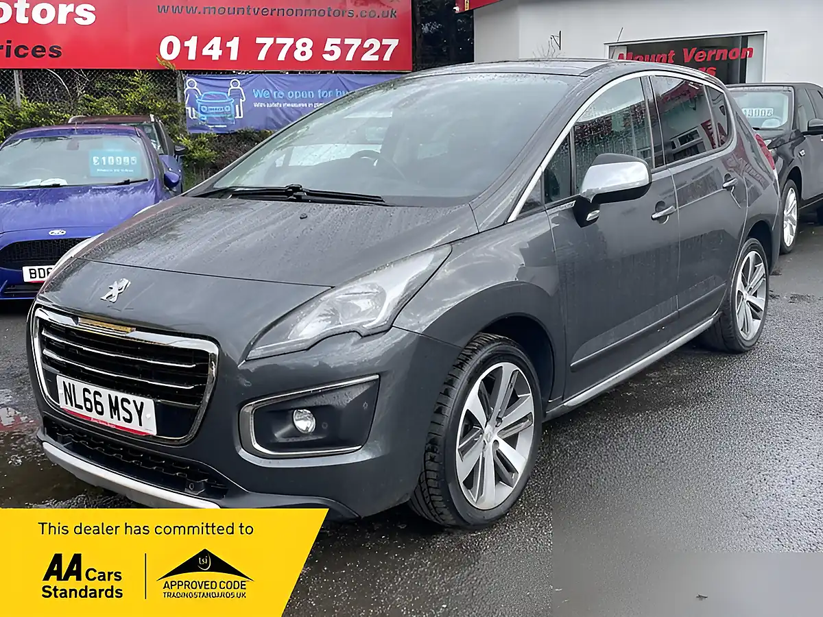 Used 2016 Peugeot 3008 Allure Grey - Front View