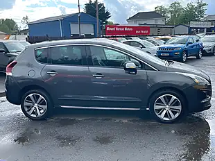 Used 2016 Peugeot 3008 Allure Grey - Interior and Exterior details 9
