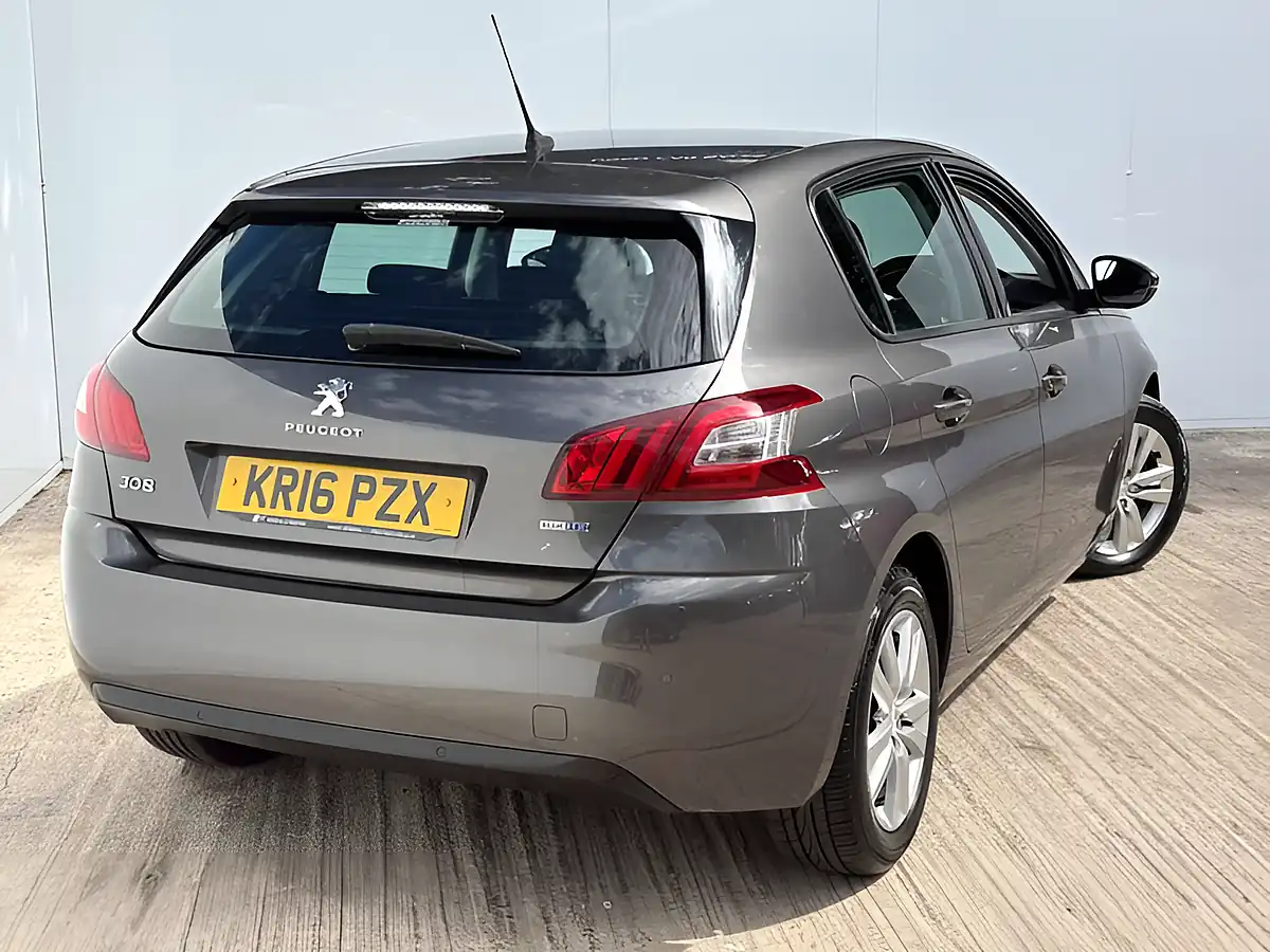 Used 2016 Peugeot 308 Active Cumulus Grey - Interior and Exterior details 12