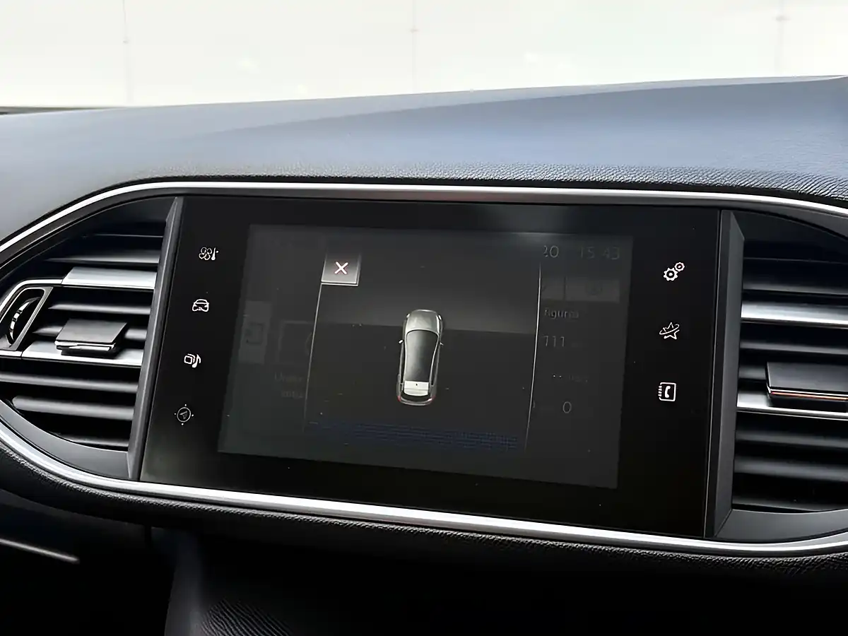 Used 2016 Peugeot 308 Active Cumulus Grey - Interior and Exterior details 16