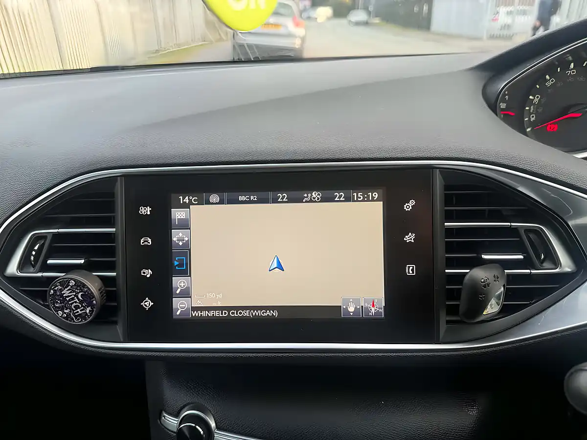 Used 2016 Peugeot 308 Active Grey - Interior and Exterior details 18