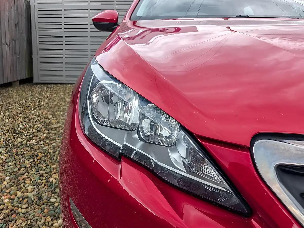 Used 2016 Peugeot 308 Active Red - Interior and Exterior details 18