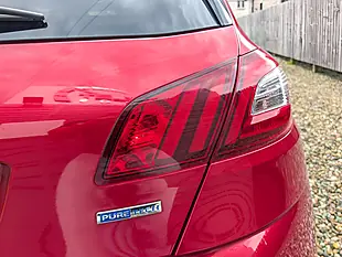 Used 2016 Peugeot 308 Active Red - Interior and Exterior details 19