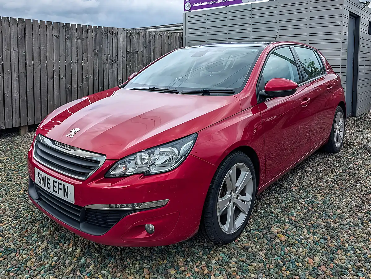 Used 2016 Peugeot 308 Active Red - Interior and Exterior details 3