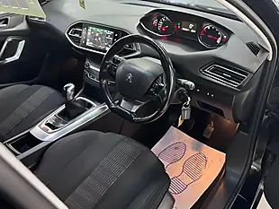 Used 2016 Peugeot 308 Allure Black - Interior and Exterior details 3