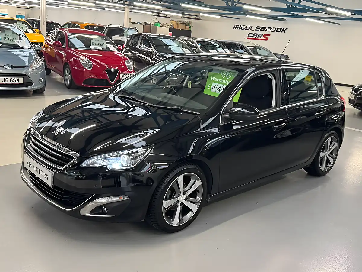 Used 2016 Peugeot 308 Allure Black - Interior and Exterior details 9
