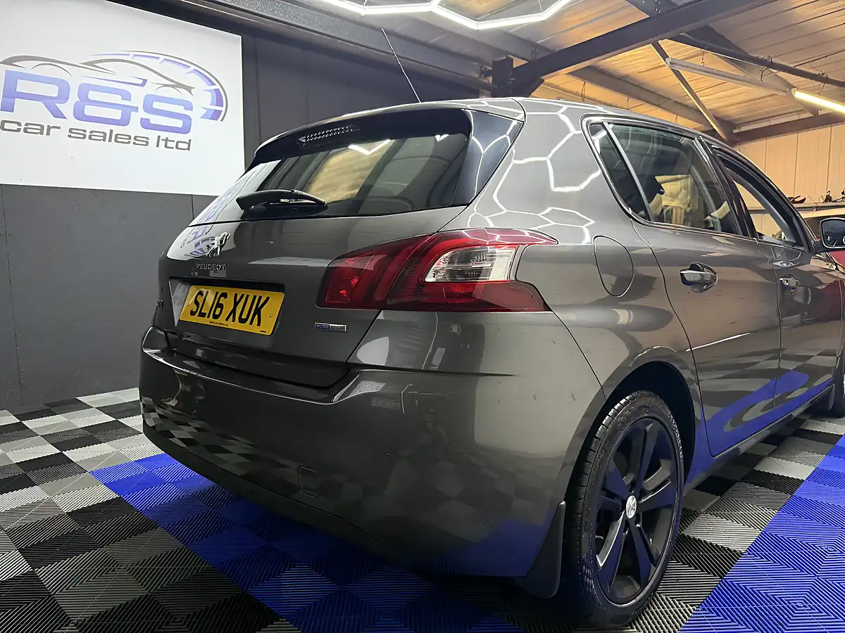 Used 2016 Peugeot 308 Allure Grey - Interior and Exterior details 10