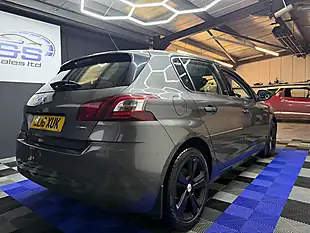 Used 2016 Peugeot 308 Allure Grey - Interior and Exterior details 9