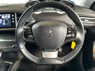 Used 2016 Peugeot 308 Allure - Interior and Exterior details 4