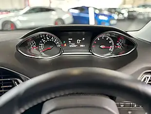 Used 2016 Peugeot 308 Allure - Interior and Exterior details 5