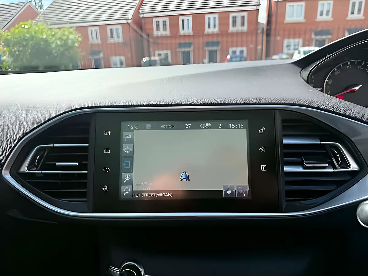 Used 2016 Peugeot 308 Allure - Interior and Exterior details 16