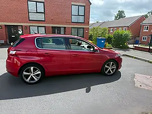 Used 2016 Peugeot 308 Allure - Interior and Exterior details 4