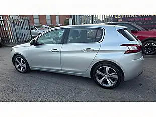 Used 2016 Peugeot 308 Allure Silver - Interior and Exterior details 13