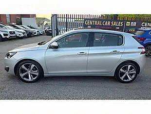 Used 2016 Peugeot 308 Allure Silver - Interior and Exterior details 16