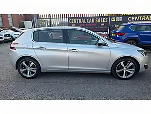 Used 2016 Peugeot 308 Allure Silver - Interior and Exterior details 5