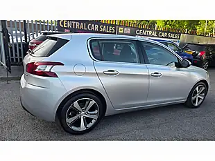 Used 2016 Peugeot 308 Allure Silver - Interior and Exterior details 8