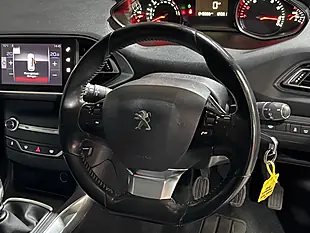 Used 2016 Peugeot 308 Allure Silver - Interior and Exterior details 9