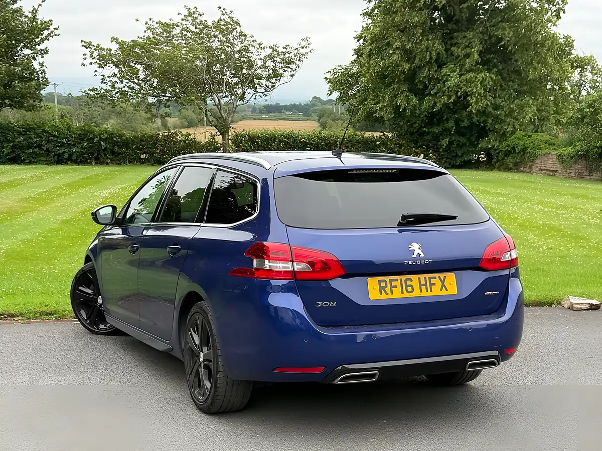 Used 2016 Peugeot 308 GT-Line Blue - Interior and Exterior details 5
